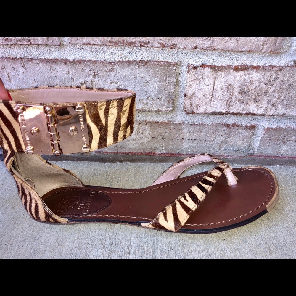 Vince Camuto printed sandal